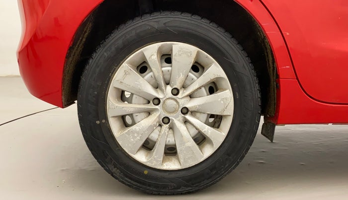 2017 Maruti Baleno SIGMA PETROL 1.2, CNG, Manual, 77,425 km, Right Rear Wheel