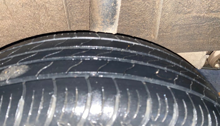 2021 Renault Kiger RXT MT, Petrol, Manual, 35,144 km, Left Rear Tyre Tread