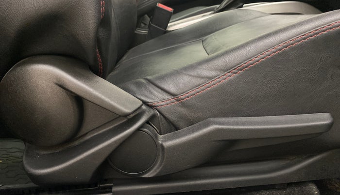 2016 Maruti Baleno ZETA CVT PETROL 1.2, Petrol, Automatic, 23,545 km, Driver Side Adjustment Panel