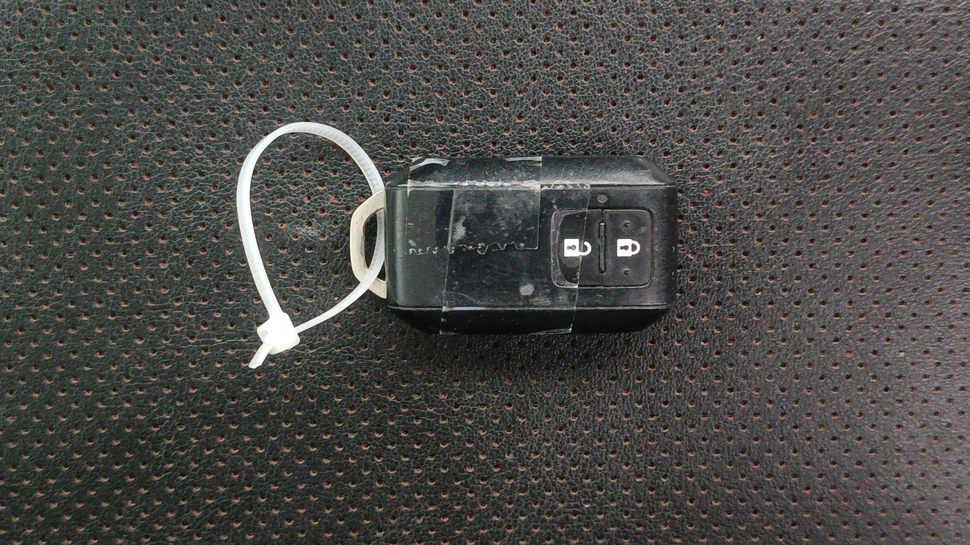 2023 Maruti Grand Vitara ALPHA PLUS HYBRID ECVT, Hybrid, Automatic, 1,07,462 km, Key Close Up