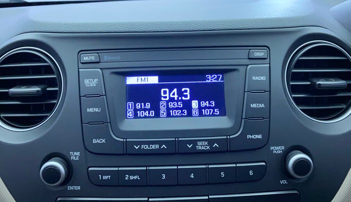 2018 Hyundai Grand i10 MAGNA 1.2 KAPPA VTVT, Petrol, Manual, 27,099 km, Infotainment System