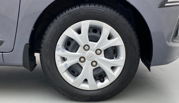 2014 Hyundai Grand i10 SPORTZ 1.2 KAPPA VTVT, Petrol, Manual, 68,053 km, Right Front Wheel