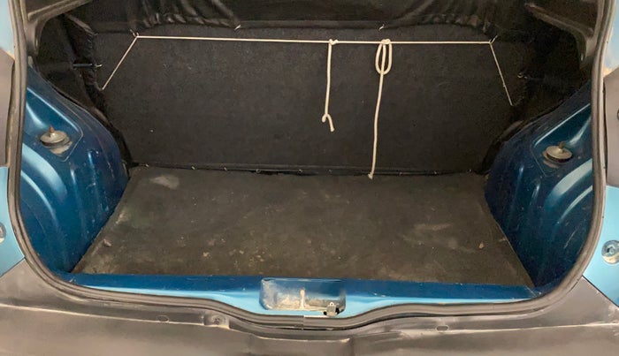 2020 Renault Kwid RXL, Petrol, Manual, 34,054 km, Boot Inside