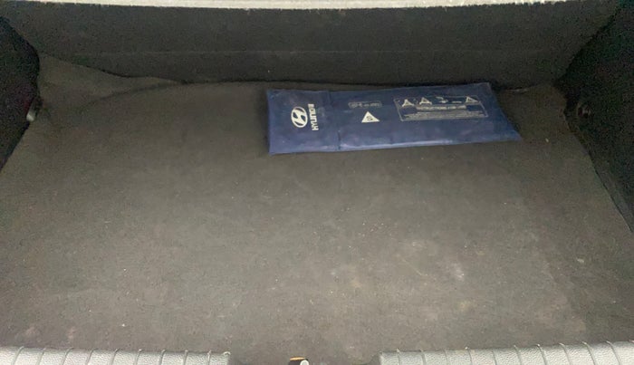 2016 Hyundai Elite i20 SPORTZ 1.2, Petrol, Manual, 43,952 km, Boot Inside