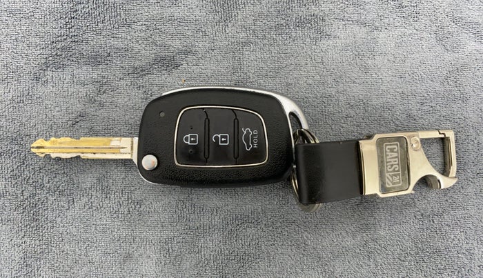 2020 Hyundai GRAND I10 NIOS SPORTZ 1.2 KAPPA VTVT CNG, CNG, Manual, Key Close Up