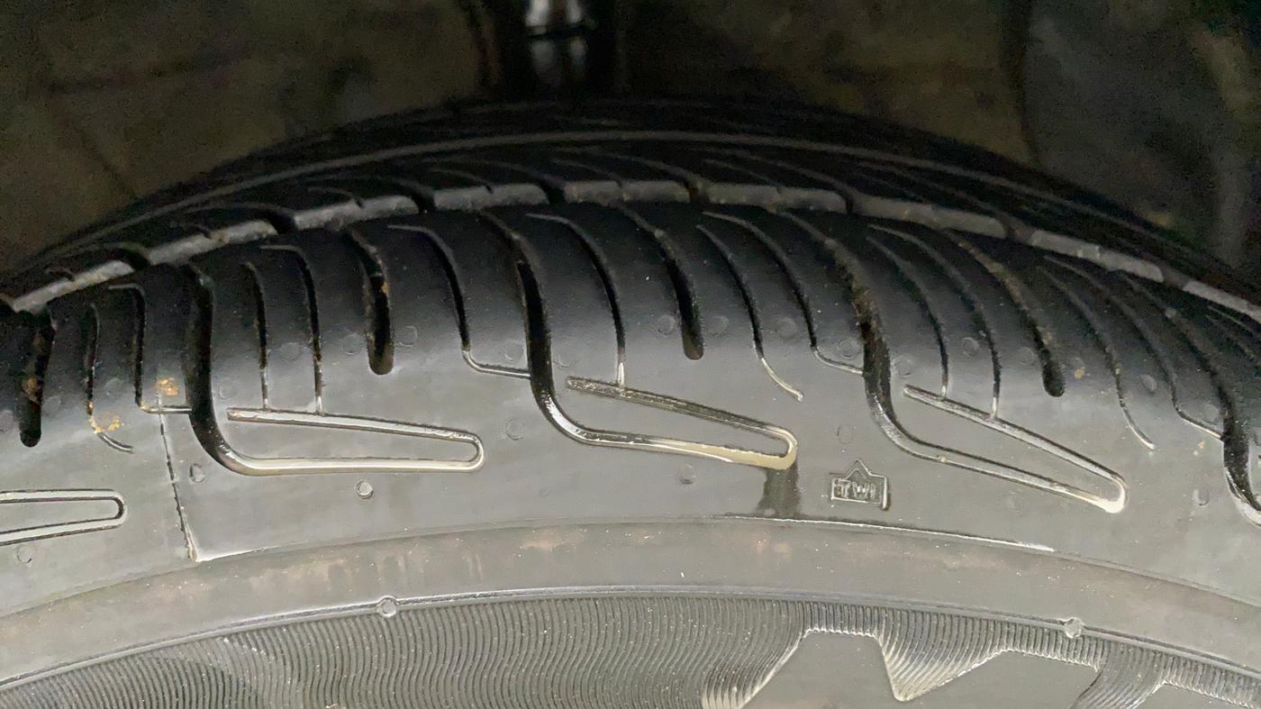 2020 Hyundai GRAND I10 NIOS SPORTZ 1.2 KAPPA VTVT CNG, CNG, Manual, Right Front Tyre Tread