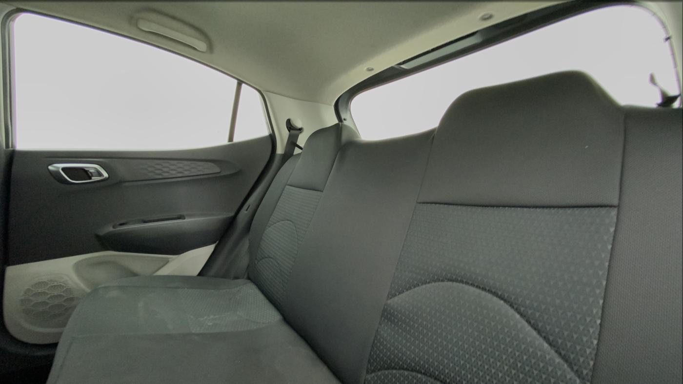 2020 Hyundai GRAND I10 NIOS SPORTZ 1.2 KAPPA VTVT CNG, CNG, Manual, Right Side Rear Door Cabin