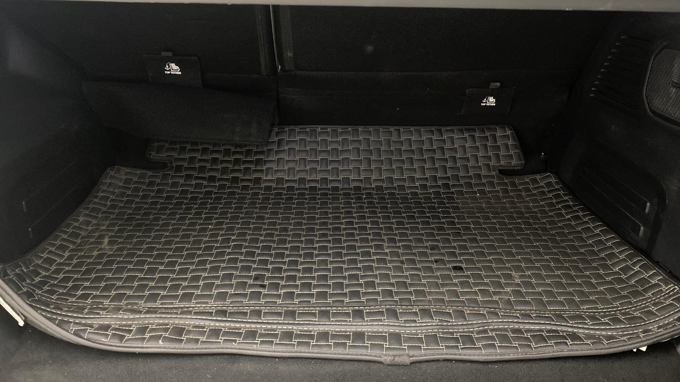 2025 Mahindra Thar Roxx AX7 L Diesel AT 2WD, Diesel, Automatic, 7,502 km, Boot Inside