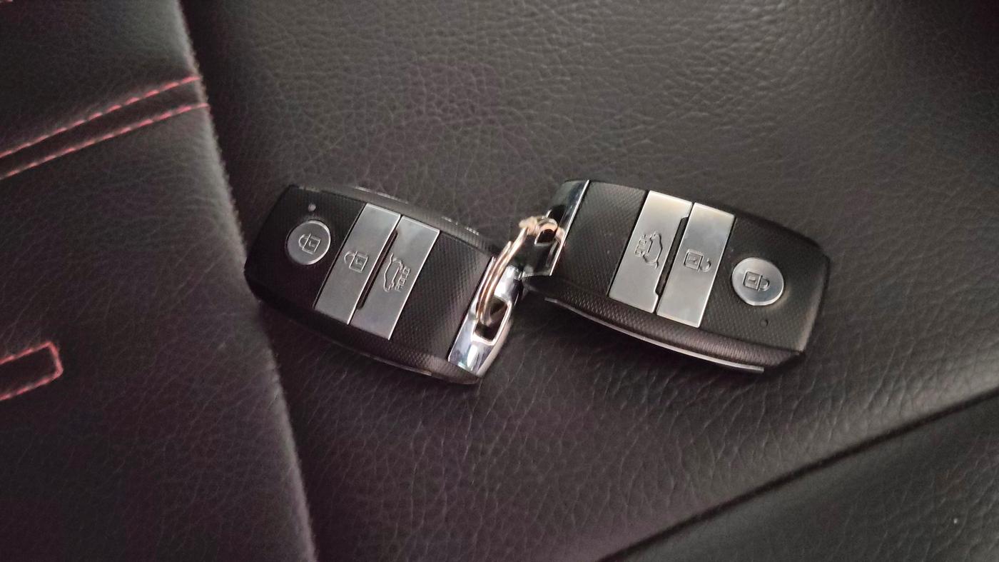 2021 KIA SELTOS HTK PLUS 1.5, Petrol, Manual, 63,023 km, Key Close Up