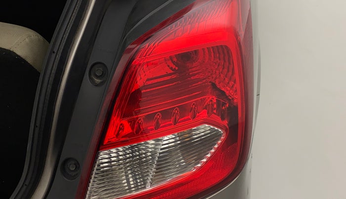 2017 Datsun Go Plus T, Petrol, Manual, 32,528 km, Right tail light - < 2 inches,no. = 2