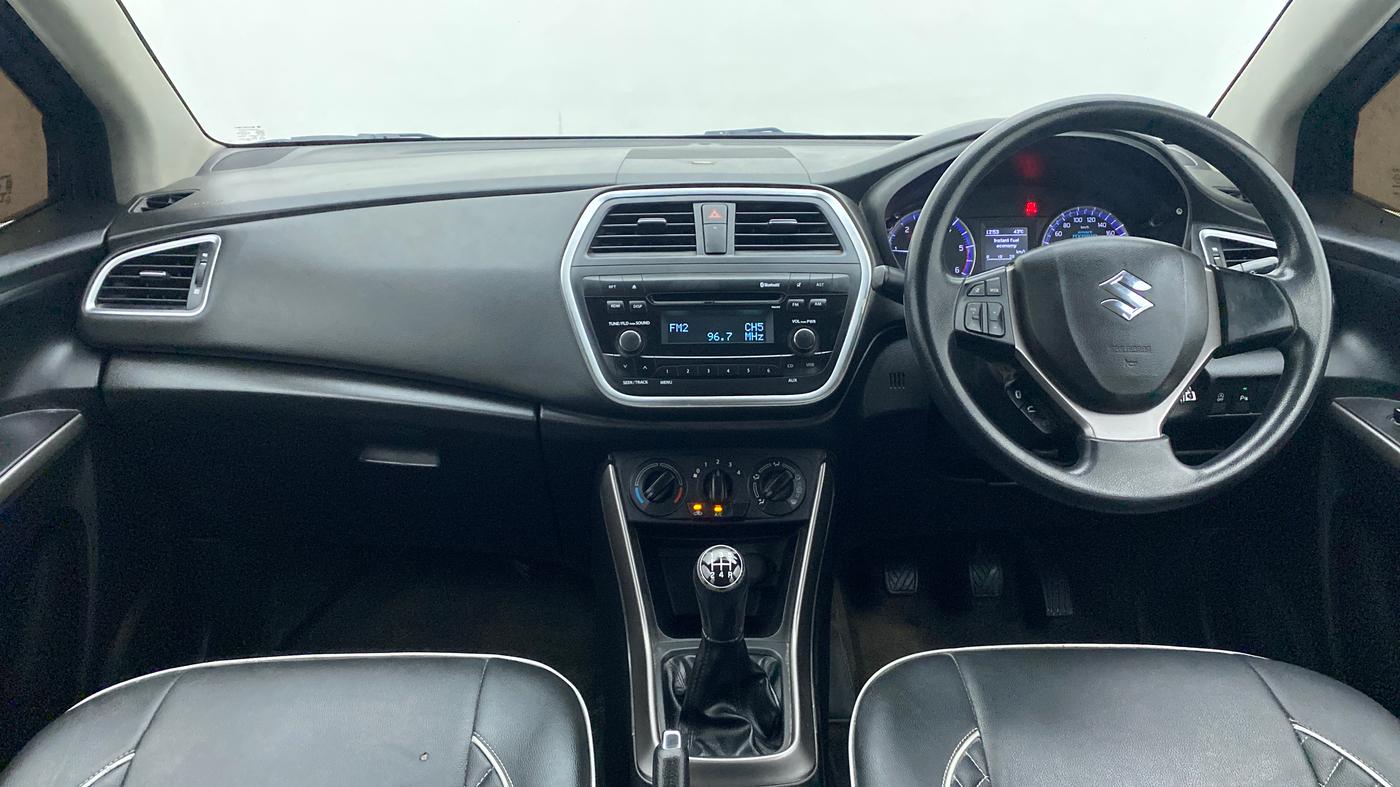 2017 Maruti S Cross DELTA 1.3, Diesel, Manual, 50,669 km, Dashboard