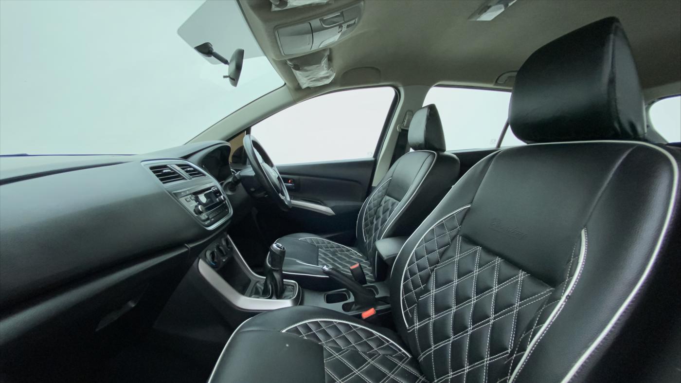2017 Maruti S Cross DELTA 1.3, Diesel, Manual, 50,669 km, Right Side Front Door Cabin