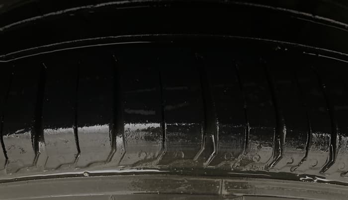 2021 Maruti Ertiga ZXI AT SHVS, Petrol, Automatic, 79,388 km, Left Rear Tyre Tread