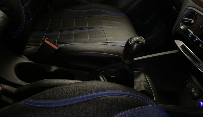 2018 Hyundai Elite i20 SPORTZ 1.2, Petrol, Manual, 78,534 km, Gear Lever