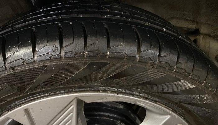 2018 Hyundai Elite i20 SPORTZ 1.2, Petrol, Manual, 78,534 km, Right Rear Tyre Tread