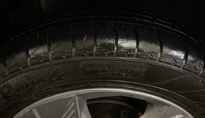 2018 Hyundai Elite i20 SPORTZ 1.2, Petrol, Manual, 78,534 km, Left Front Tyre Tread