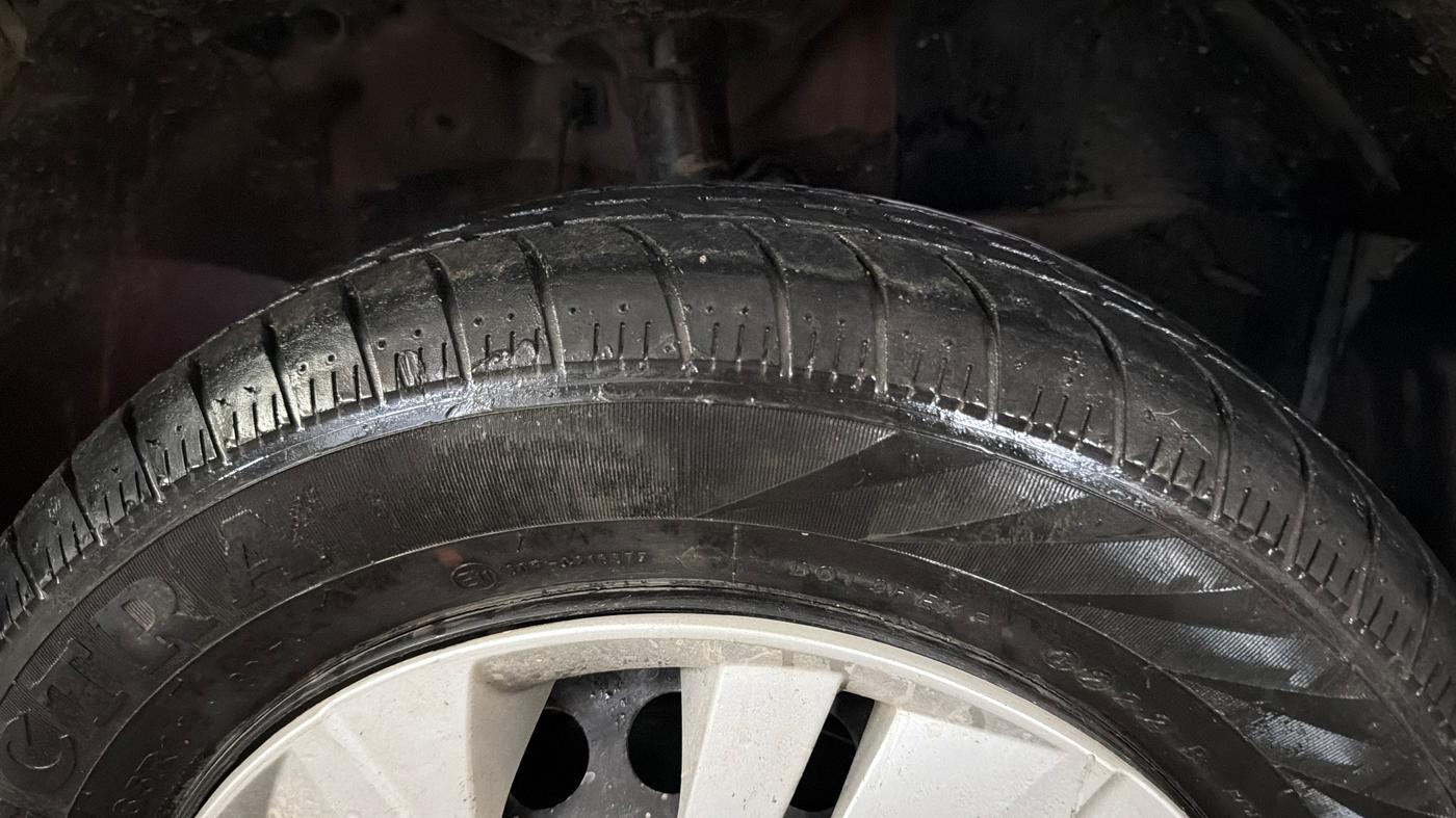 2022 Honda Amaze 1.2L I-VTEC S, Petrol, Manual, 35,563 km, Right Front Tyre Tread