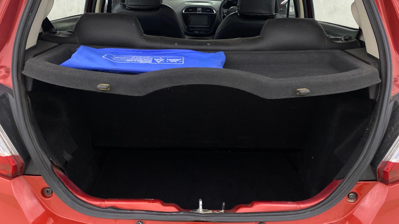 2019 Tata Tiago XZ PLUS PETROL, Petrol, Manual, 28,237 km, Boot Inside