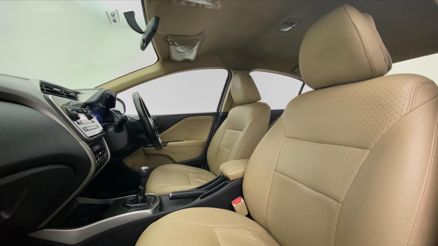 2016 Honda City SV MT PETROL, Petrol, Manual, 68,794 km, Right Side Front Door Cabin View