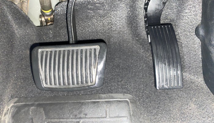 2019 Hyundai VENUE S 1.0 TURBO DCT, Petrol, Automatic, 56,623 km, Pedals