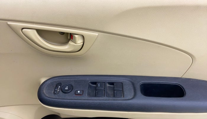 2014 Honda Brio S MT, Petrol, Manual, 13,264 km, Driver Side Door Panels Control