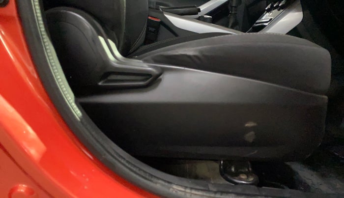 2022 Tata NEXON XM PETROL, Petrol, Manual, 40,351 km, Driver Side Adjustment Panel