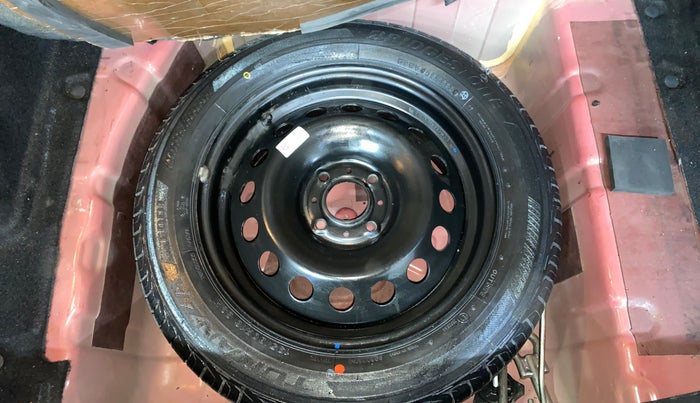 2022 Tata NEXON XM PETROL, Petrol, Manual, 40,351 km, Spare Tyre