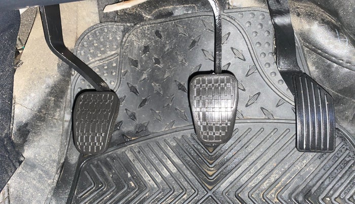 2022 Tata NEXON XM PETROL, Petrol, Manual, 40,351 km, Pedals