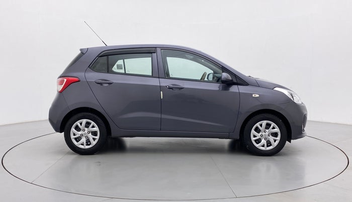 2017 Hyundai Grand i10 SPORTZ 1.2 KAPPA VTVT, Petrol, Manual, 36,397 km, Right Side View