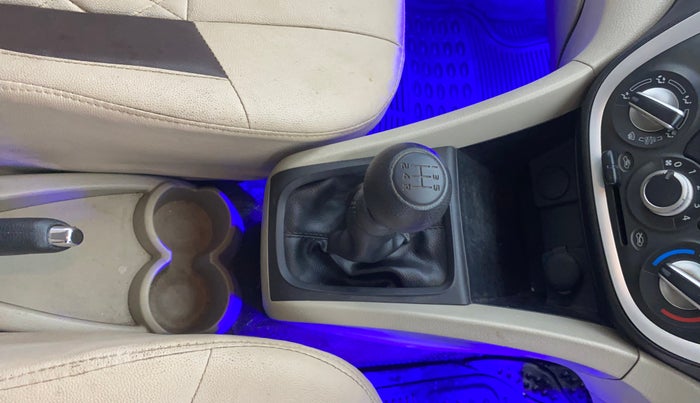 2017 Maruti Celerio VXI, CNG, Manual, 63,566 km, Gear Lever