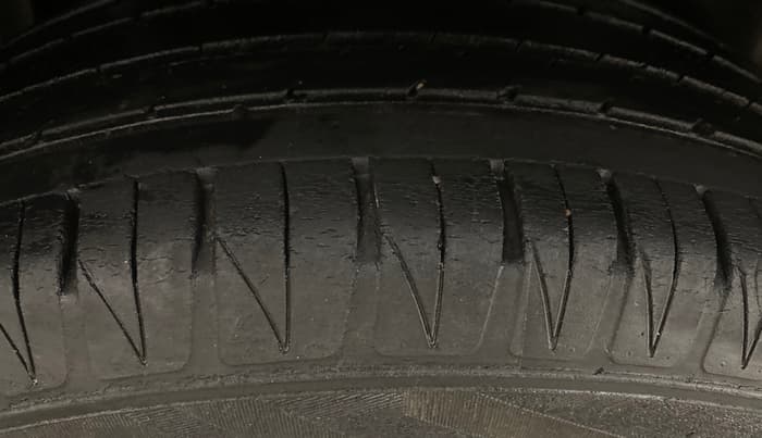 2021 Toyota URBAN CRUISER HIGH GRADE MT, Petrol, Manual, 50,941 km, Right Rear Tyre Tread