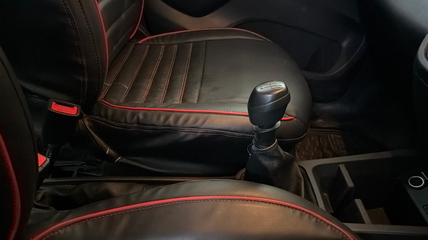 2021 Renault Kwid RXL, Petrol, Manual, 49,318 km, Gear Lever