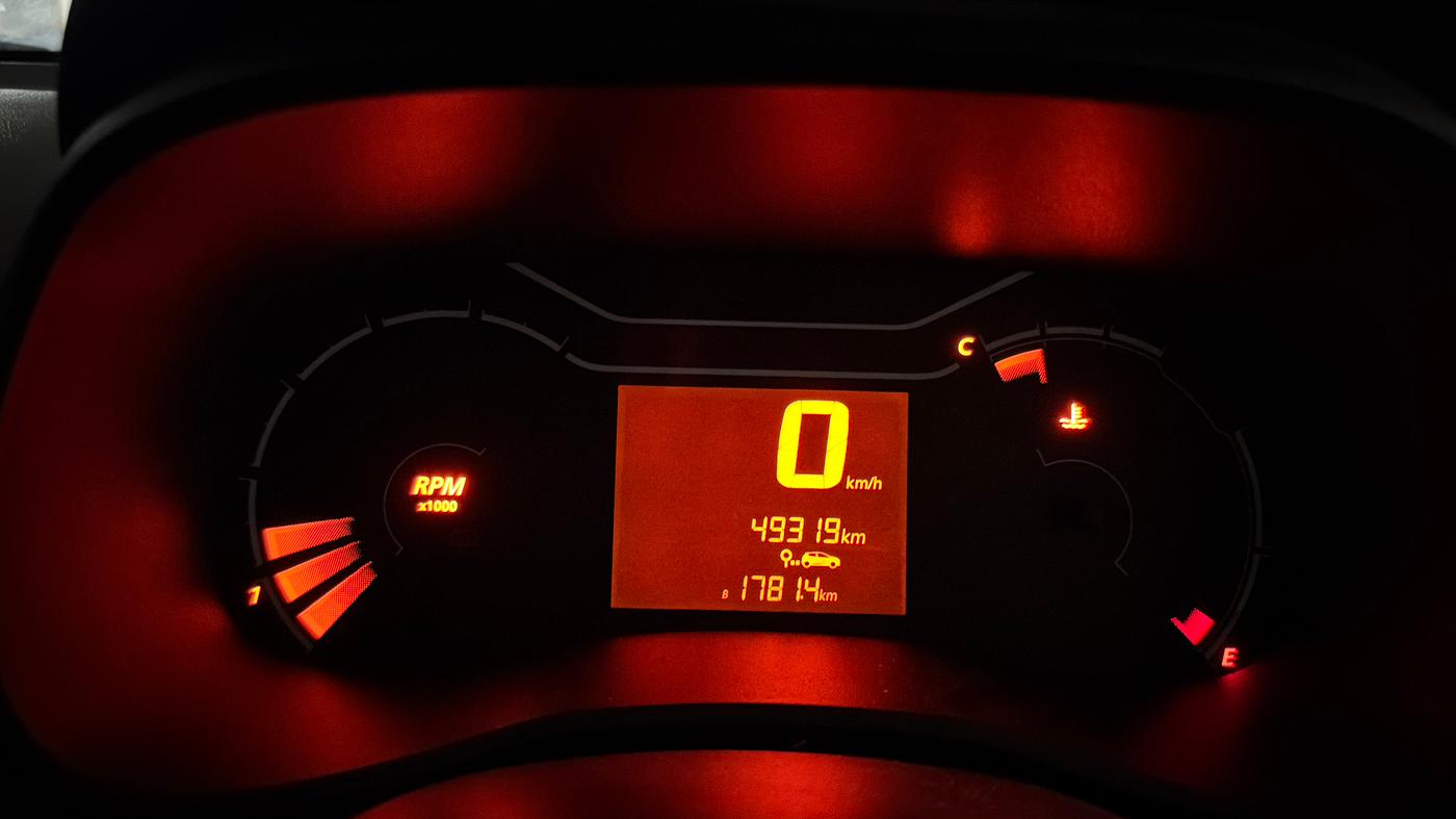 2021 Renault Kwid RXL, Petrol, Manual, 49,318 km, Odometer Image