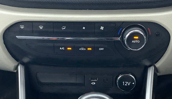 2022 Tata ALTROZ XZ 1.5 RTQ, Diesel, Manual, 558 km, Automatic Climate Control
