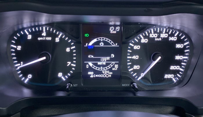 2022 Tata ALTROZ XZ 1.5 RTQ, Diesel, Manual, 558 km, Odometer Image