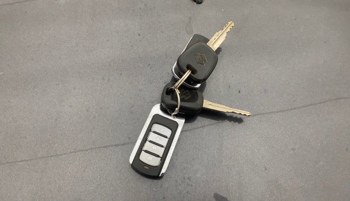 2015 Maruti Alto 800 VXI, Petrol, Manual, 24,719 km, Key Close Up