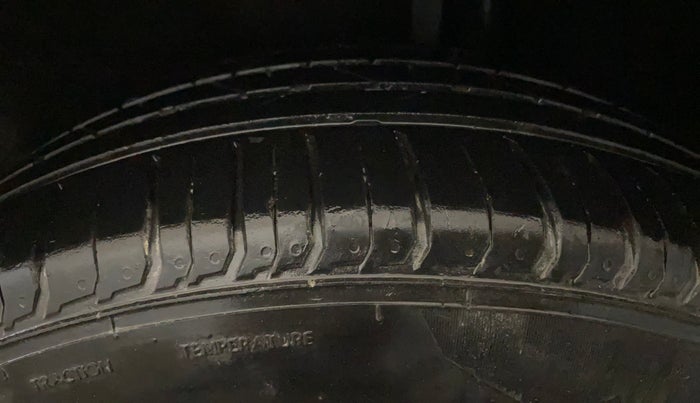 2019 Ford Ecosport TITANIUM 1.5L DIESEL, Diesel, Manual, 97,849 km, Left Rear Tyre Tread