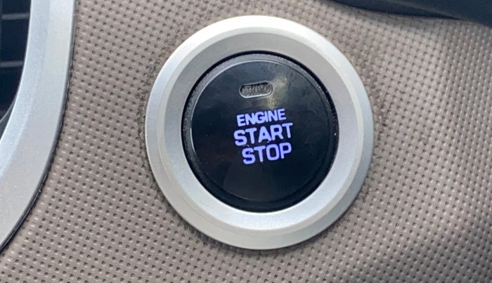 2015 Hyundai Creta SX PLUS AT 1.6 DIESEL, Diesel, Automatic, 60,636 km, Keyless Start/ Stop Button