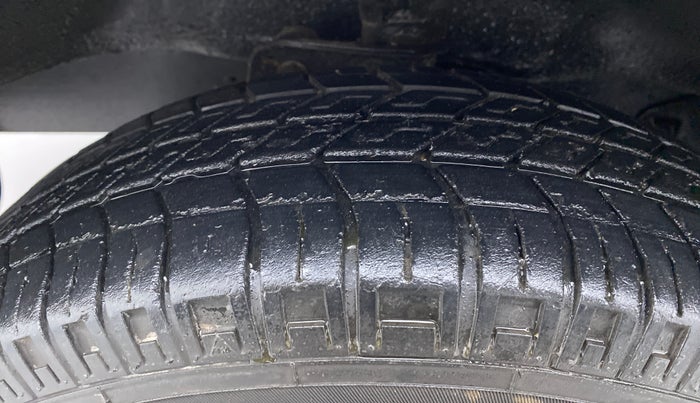 2020 Maruti Eeco 5 STR WITH AC PLUSHTR, Petrol, Manual, 16,761 km, Left Front Tyre Tread