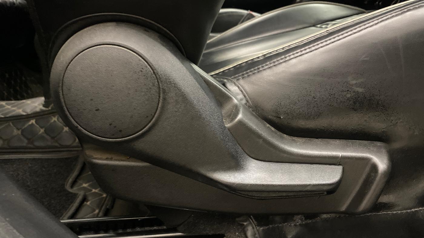 2024 Maruti Baleno DELTA 1.2 AGS, Petrol, Automatic, 36,931 km, Driver Side Adjustment Panel