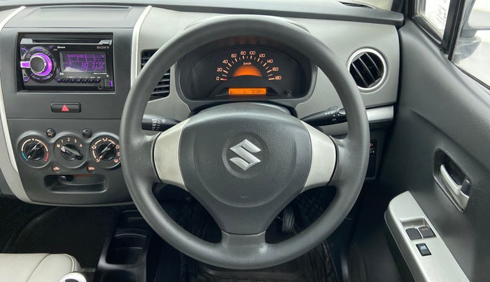 2012 Maruti Wagon R 1.0 LXI, Petrol, Manual, 70,384 km, Steering Wheel Close Up