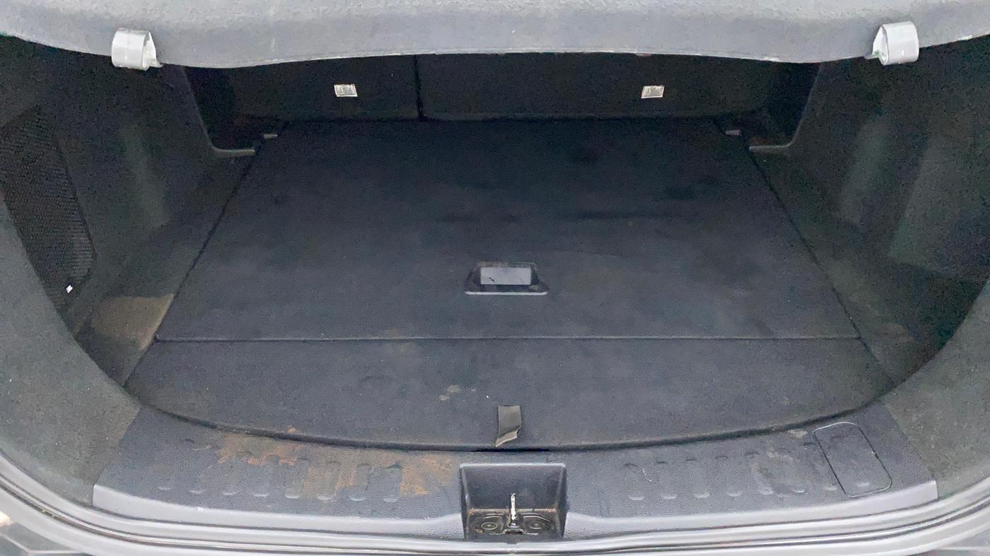 2021 Tata Harrier XZA PLUS 2.0L, Diesel, Automatic, 67,148 km, Boot Inside
