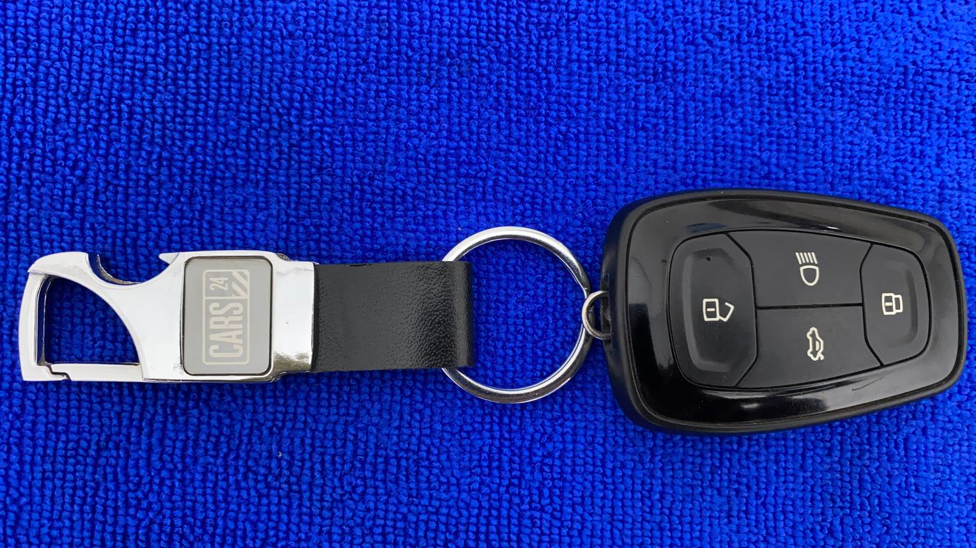 2021 Tata Harrier XZA PLUS 2.0L, Diesel, Automatic, 67,148 km, Key Close Up