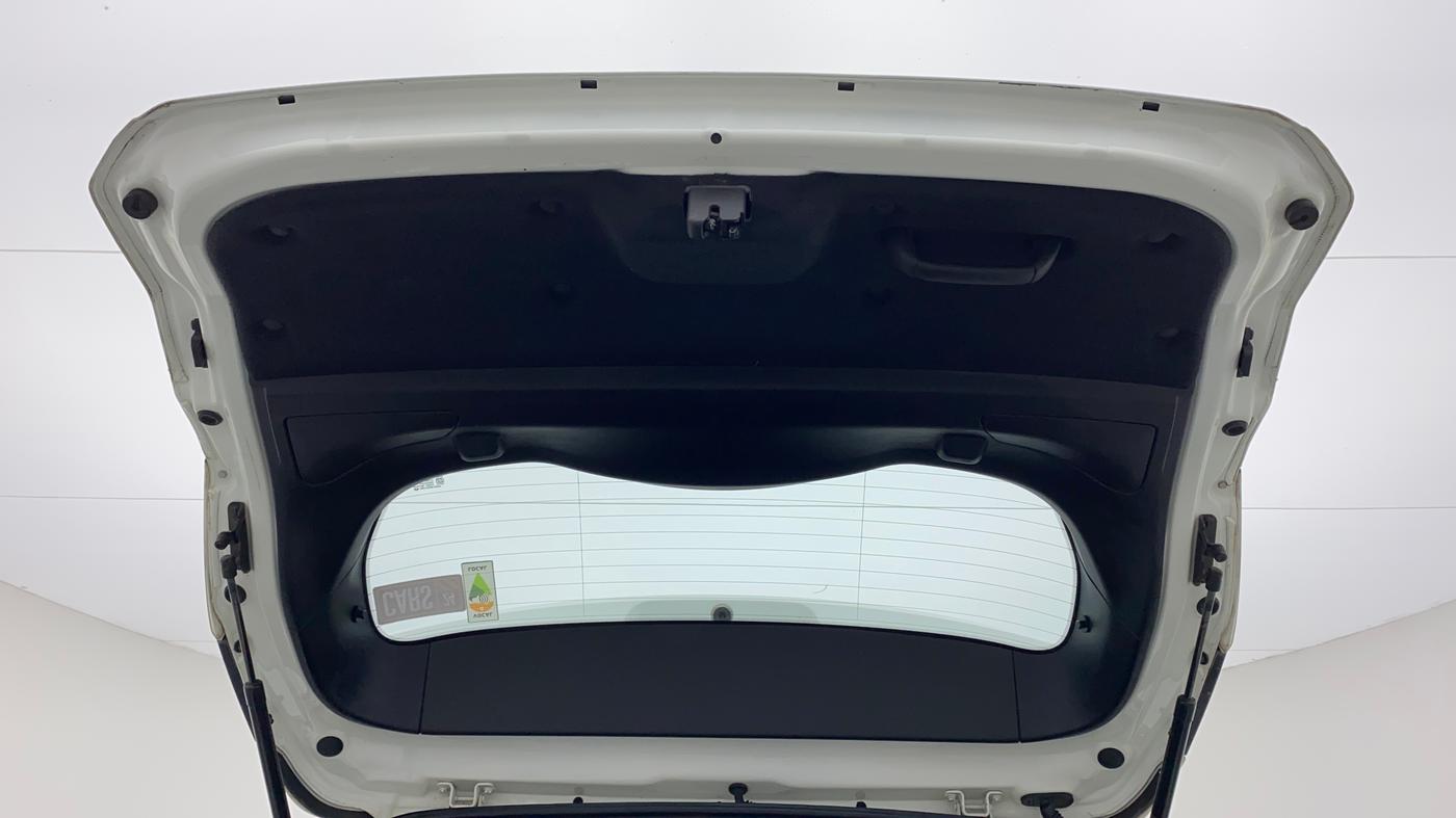 2021 Tata Harrier XZA PLUS 2.0L, Diesel, Automatic, 67,148 km, Boot Door Open