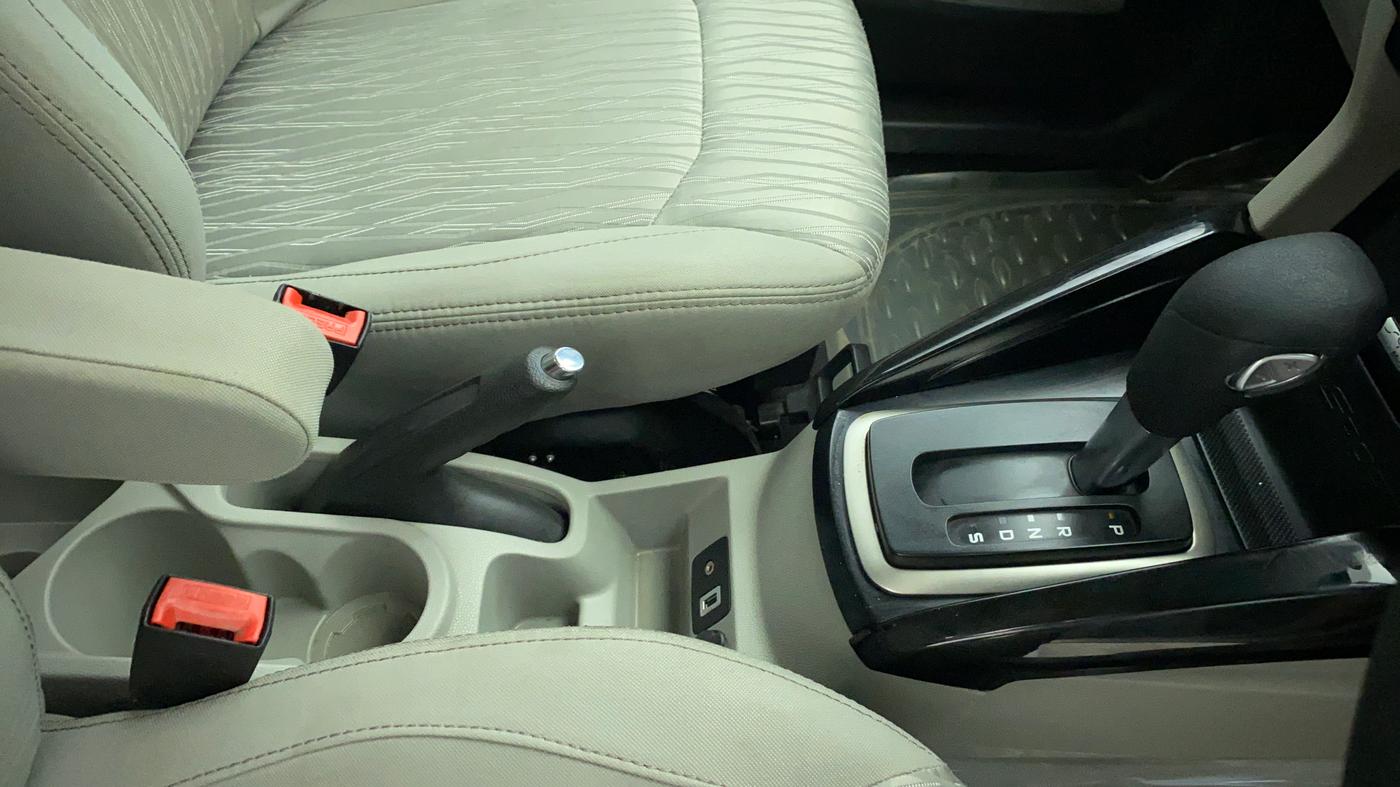 2015 Ford Ecosport 1.5 TITANIUM TI VCT AT, Petrol, Automatic, 69,828 km, Gear Lever