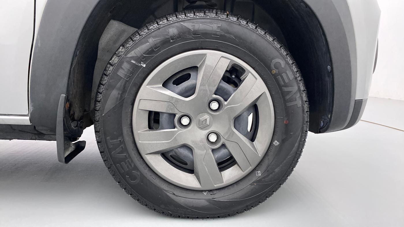2019 Renault Kwid RXT 1.0 EASY-R AT OPTION, Petrol, Automatic, 556 km, Right Front Wheel
