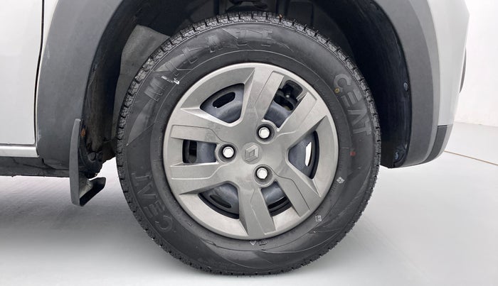 2019 Renault Kwid RXT 1.0 EASY-R AT OPTION, Petrol, Automatic, 556 km, Right Front Wheel