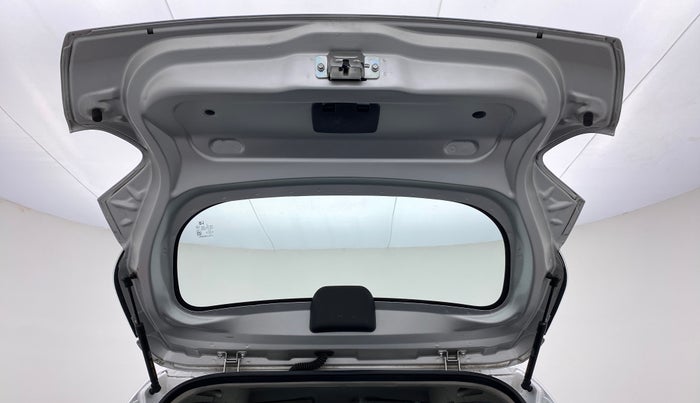 2019 Renault Kwid RXT 1.0 EASY-R AT OPTION, Petrol, Automatic, 556 km, Boot Door Open