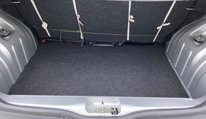 2019 Renault Kwid RXT 1.0 EASY-R AT OPTION, Petrol, Automatic, 556 km, Boot Inside