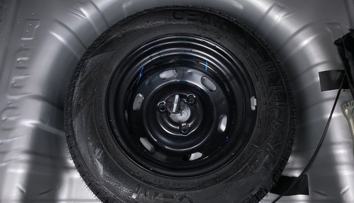 2019 Renault Kwid RXT 1.0 EASY-R AT OPTION, Petrol, Automatic, 556 km, Spare Tyre